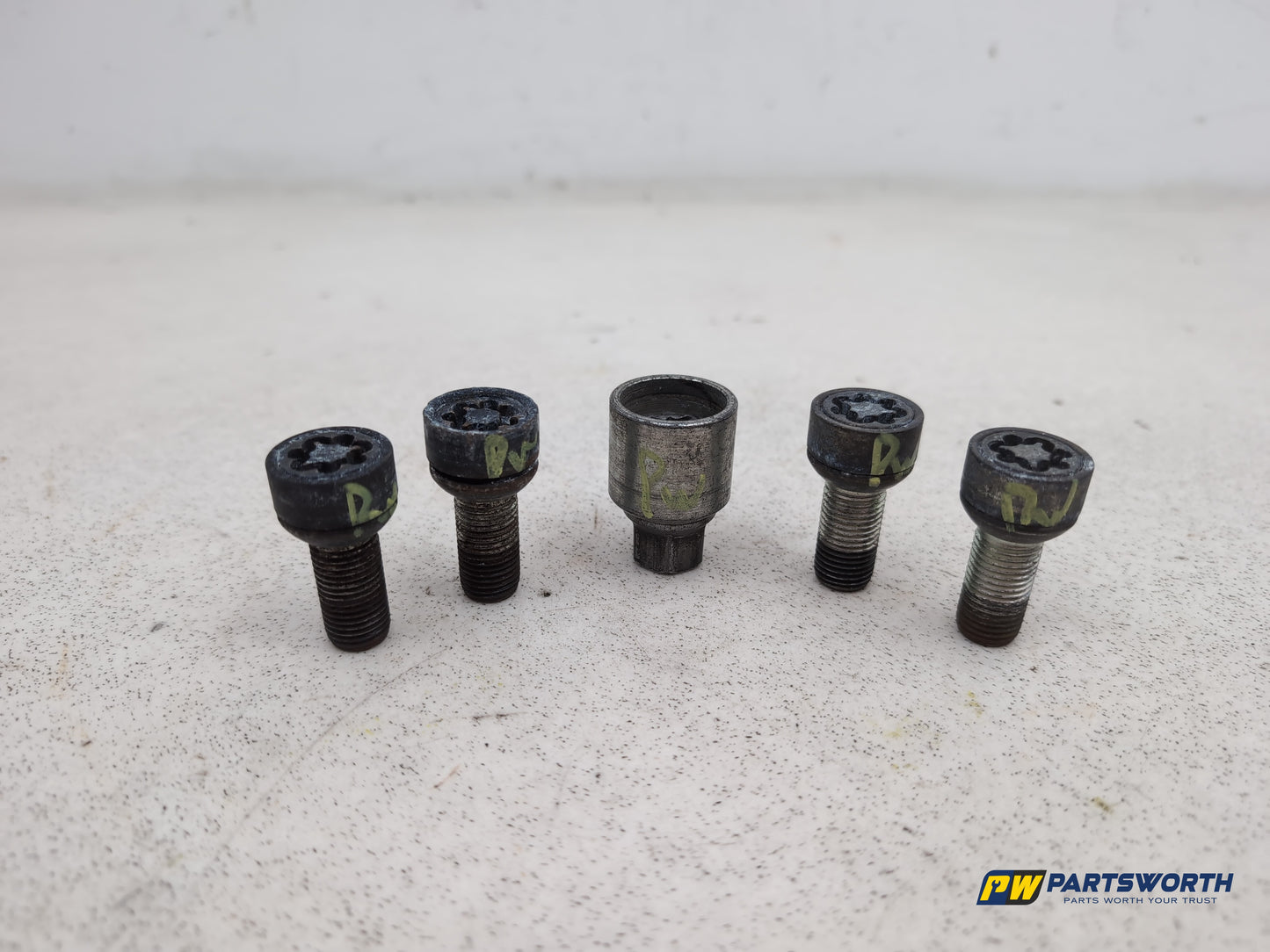Audi A6 Se Tdi Quattro A Wheel Locking Nut Bolt Set 2005-2011