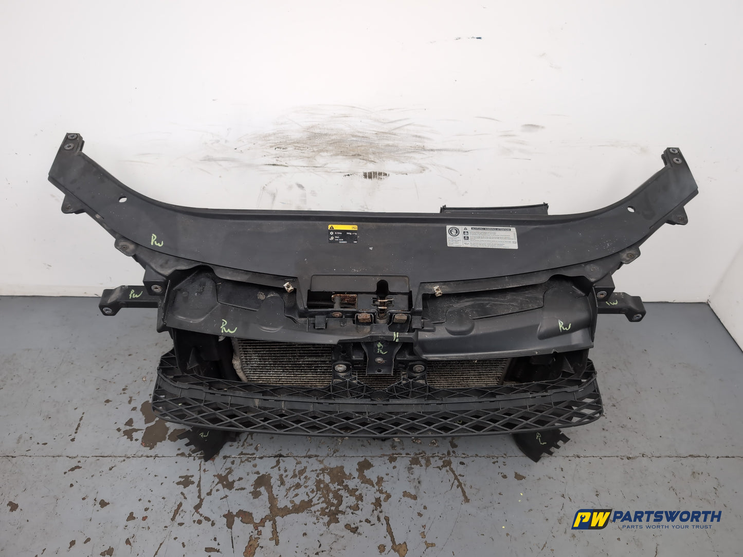 Volkswagen Passat Highline Tdi Radiator Pack Slam Panel 2010-2014