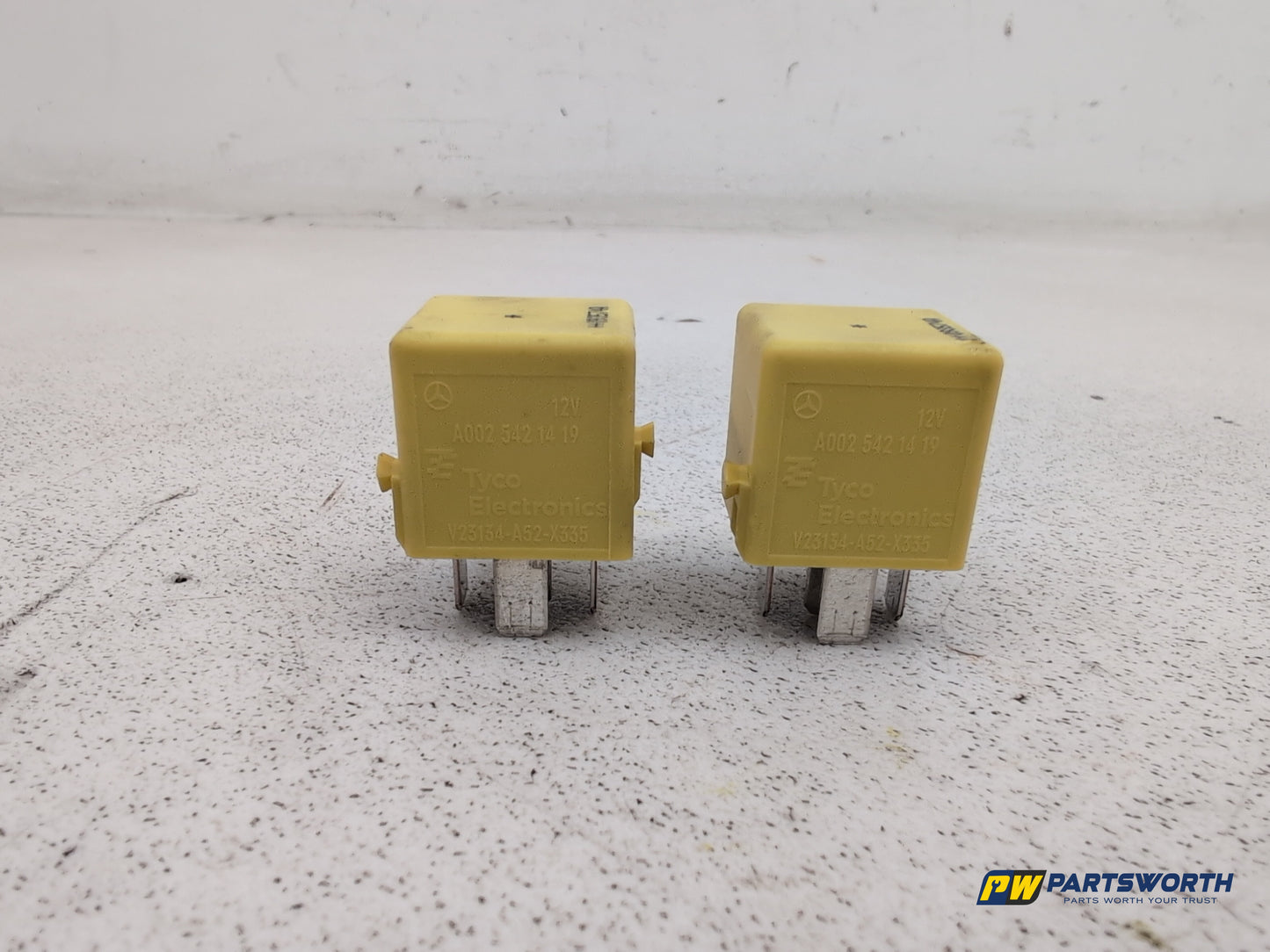 Fuse and Relay Box 1 1
