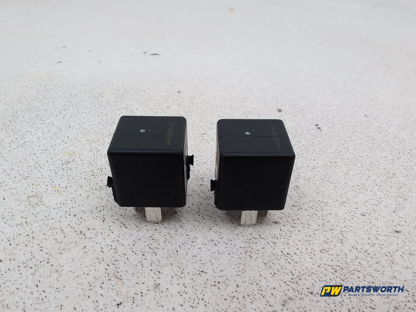 Fuse and Relay Box 1 1