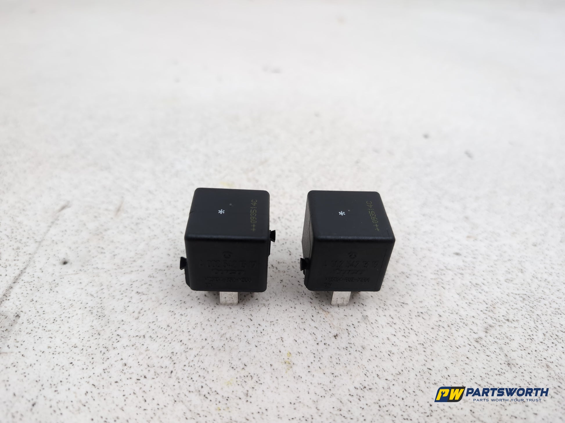 Fuse and Relay Box 1 1