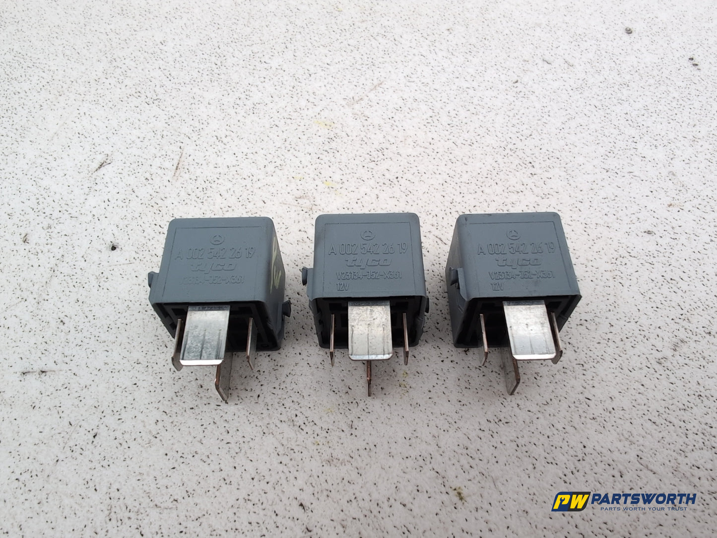 Fuse and Relay Box 1 1