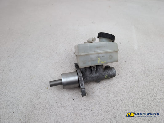 Mercedes-Benz B160 Sport Brake Master Cylinder Assembly A1694300202 2009-2011