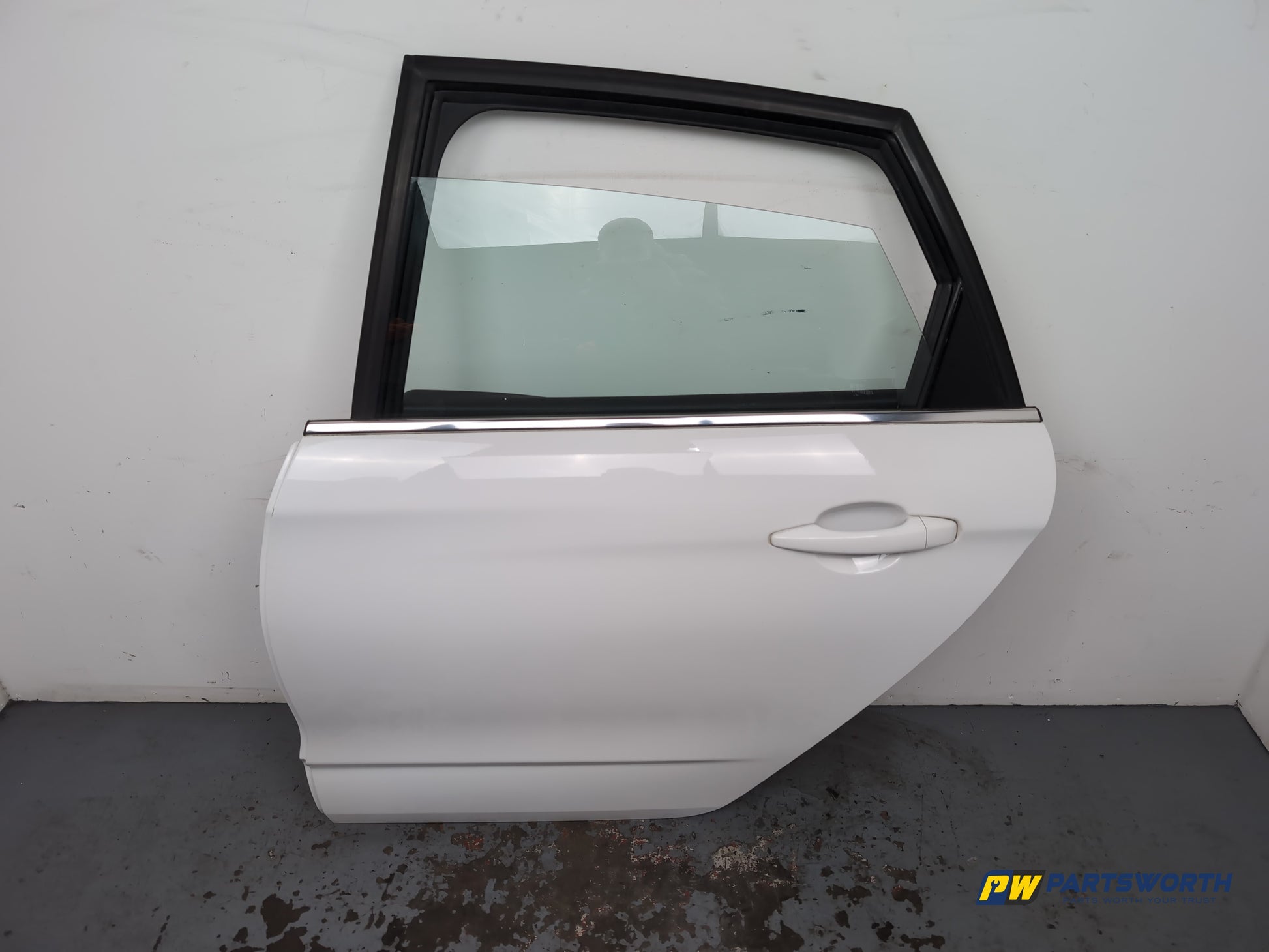 Door Rear LH 1