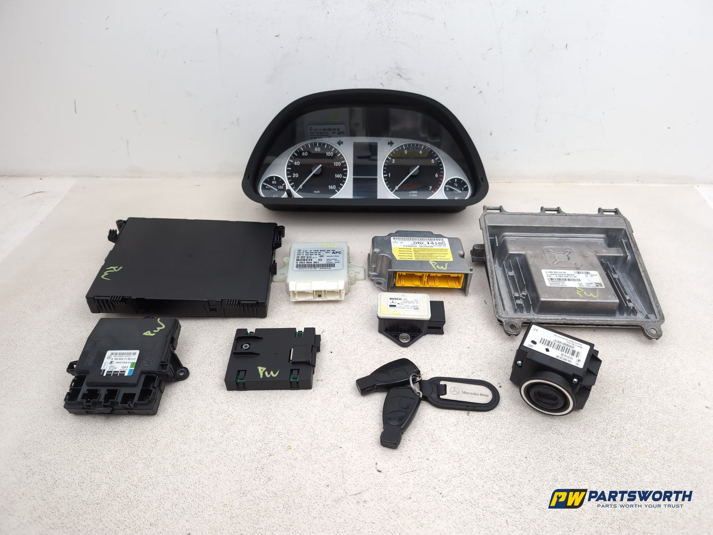 Mercedes-Benz B160 Sport Cvt Engine Ecu Kit Complete A0024463140 2009-2011