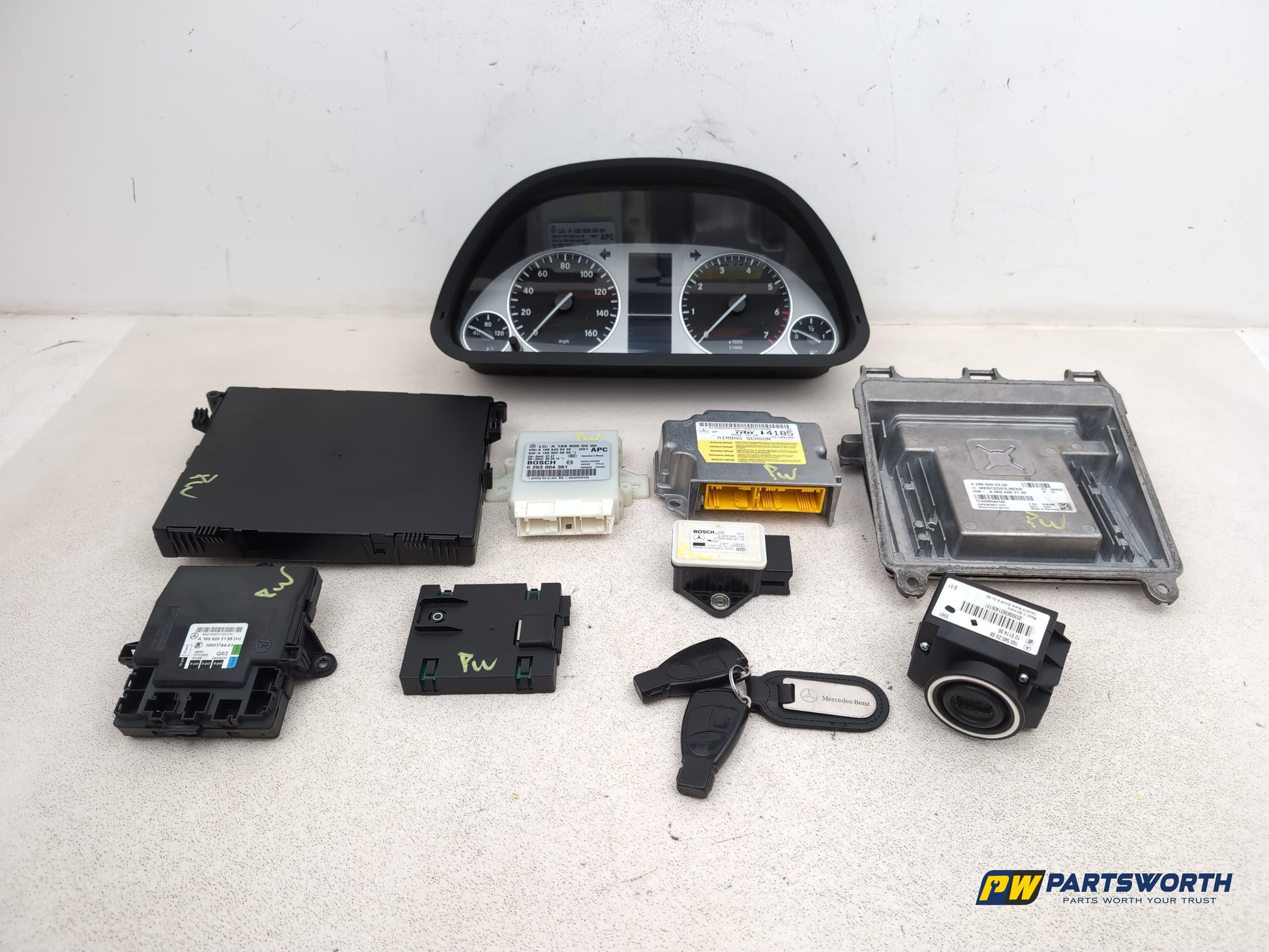 Mercedes-Benz B160 Sport Cvt Engine Ecu Kit Complete A0024463140 2009-2011
