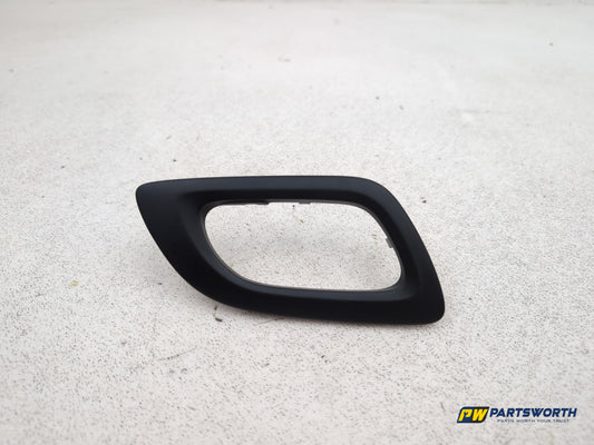 Citroen C4 Vtr+ Hdi Rear Right Interior Door Handle Cover Trim 9671797577