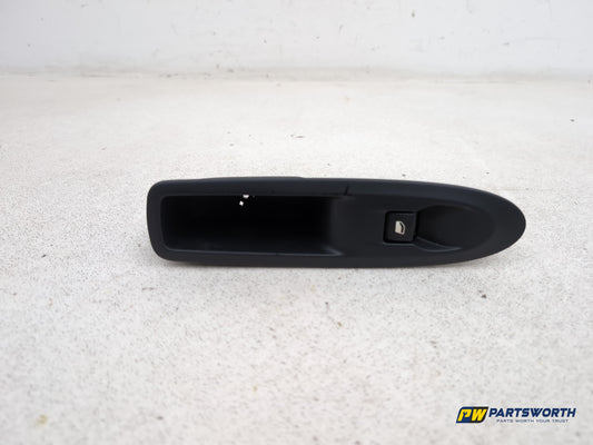 Citroen C4 Vtr+ Hdi Window Switch Rear Passenger Right Side 9670298277 2010-2013