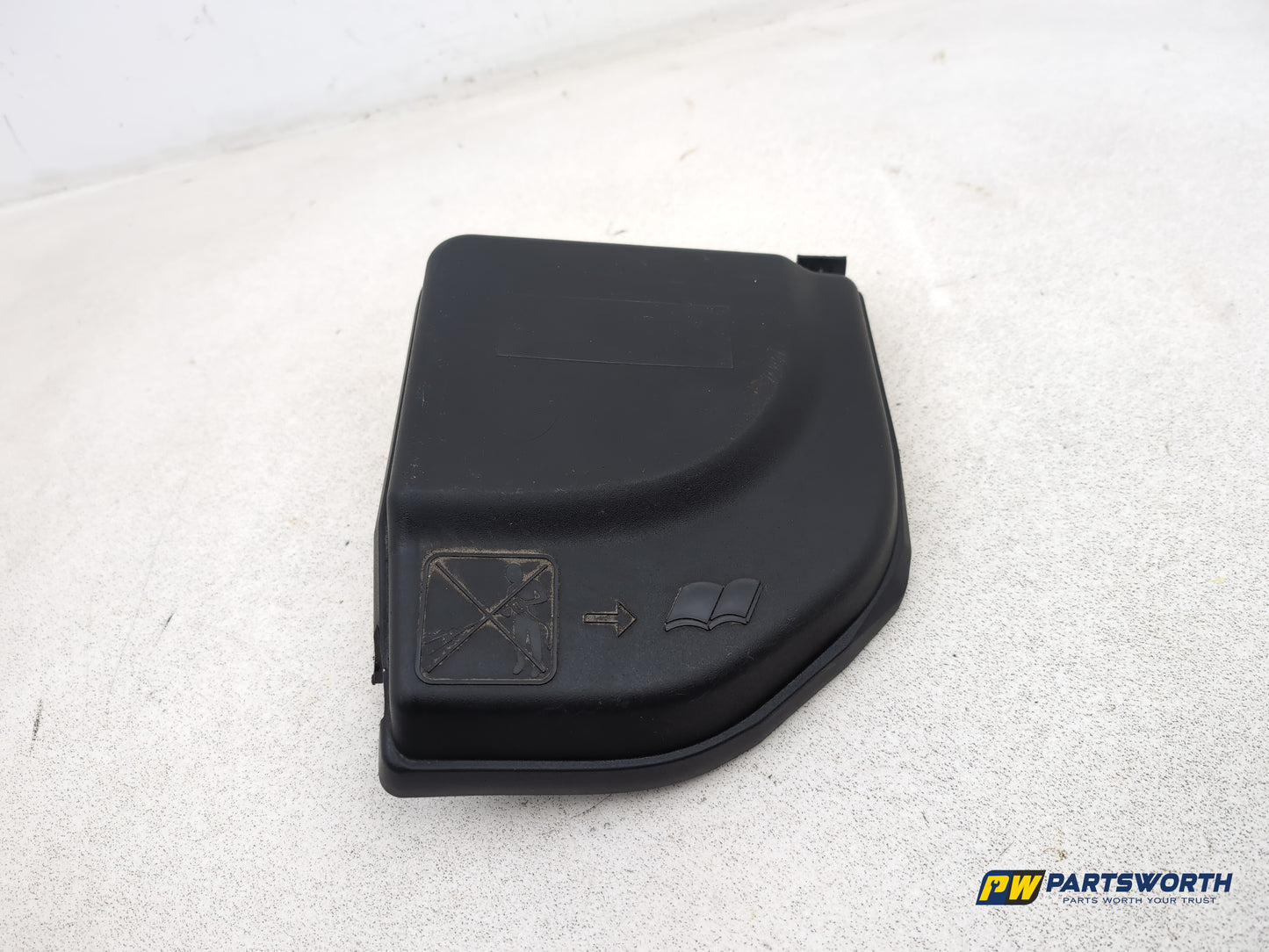 Citroen C4 Vtr+ Hdi Fuse Box Cover 2010-2013
