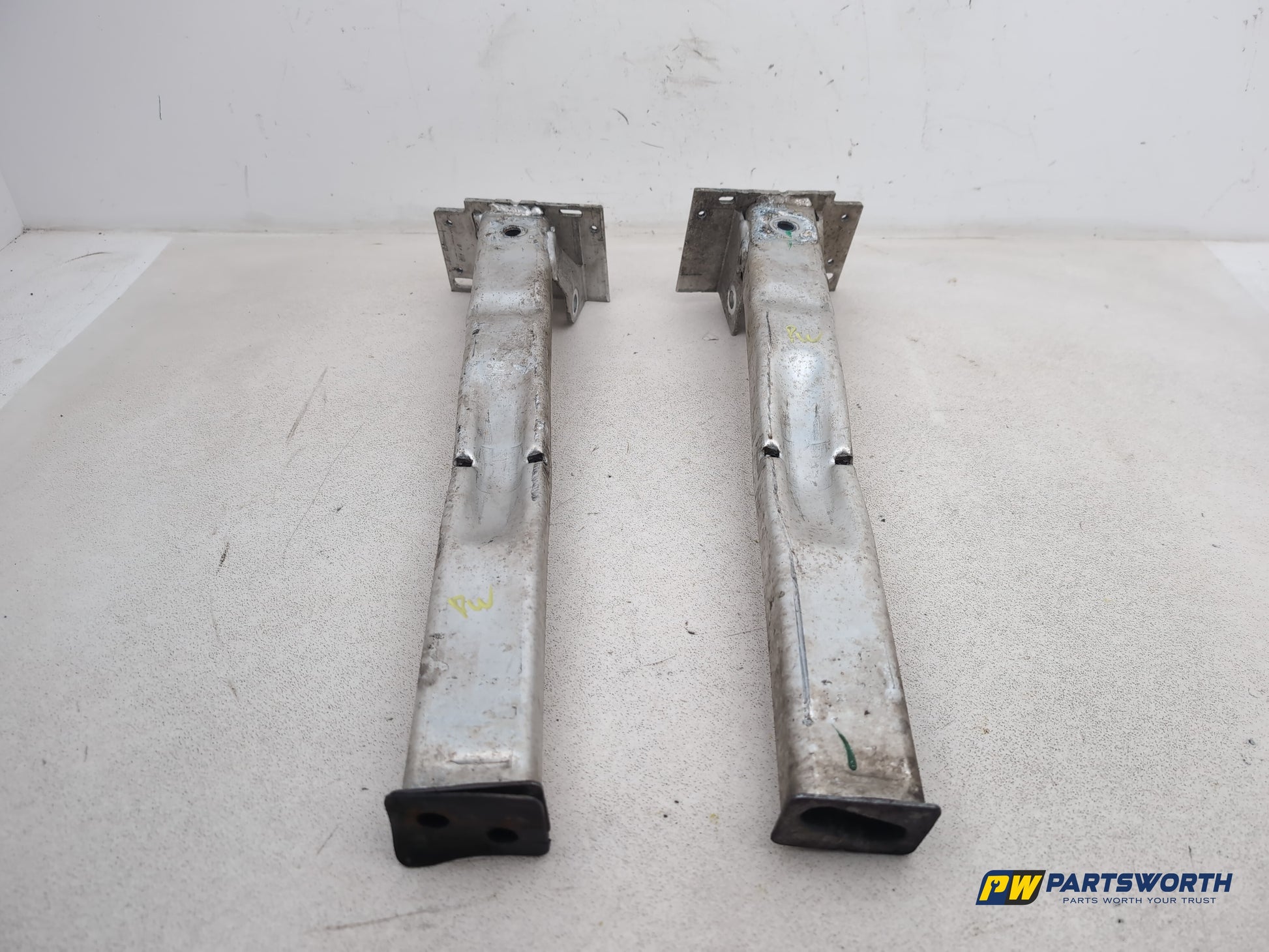 Citroen C4 Vtr+ Hdi Extension Leg Frame Rail Subframe Bar Set Pair 1.6l