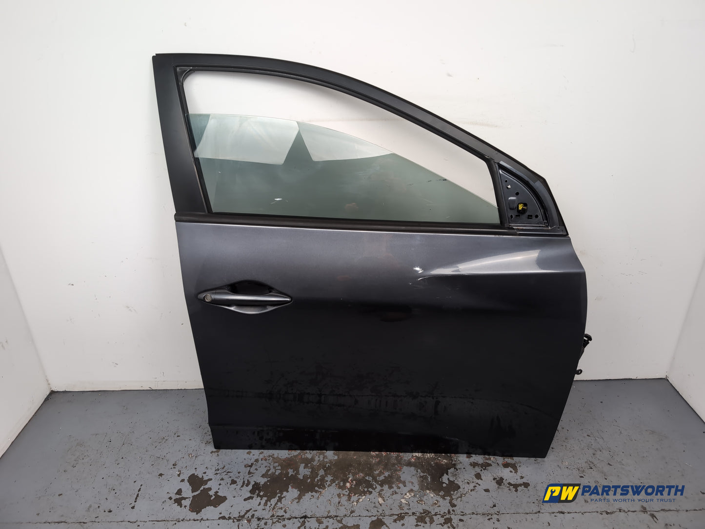 Hyundai Ix35/Tucson Lm/El Door Front Rh Driver Side Grey 5k 2009-2016