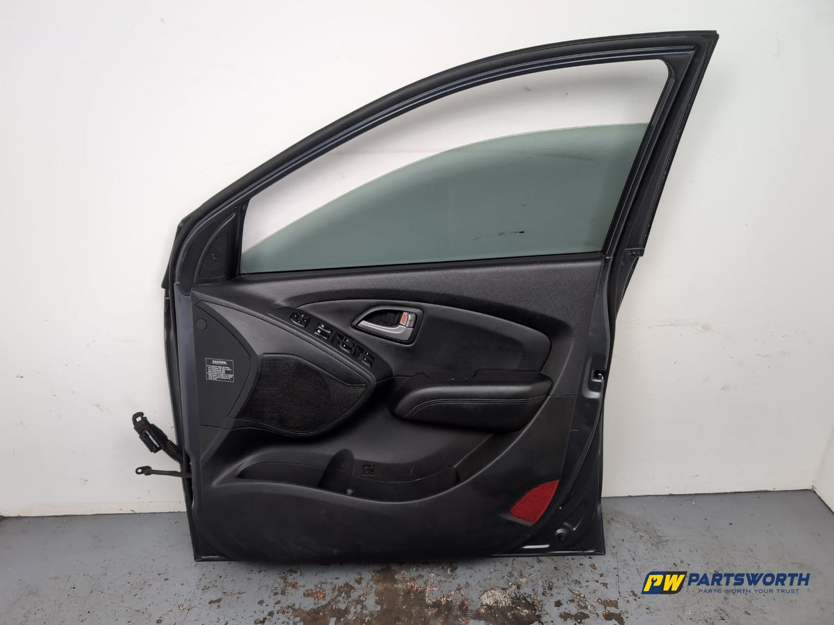 Door Front RH 7