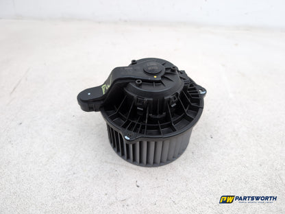 Hyundai Ix35 Style 2wd Crdi 134 Heater Blower Motor F00s3b2442 2011-2015