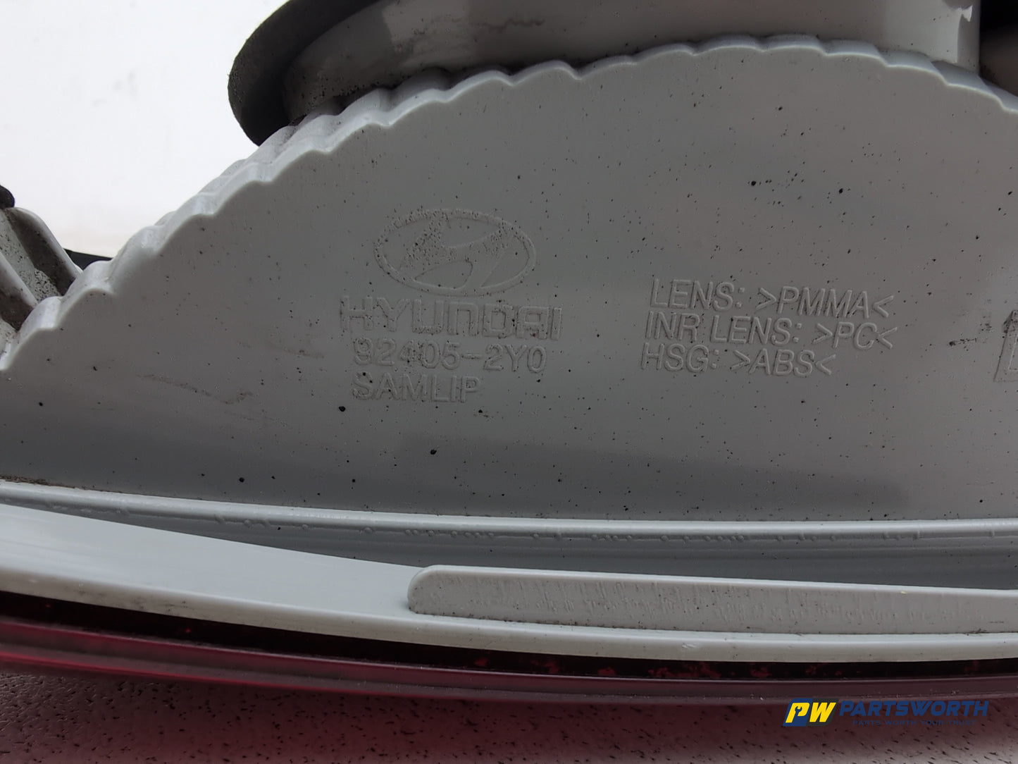 Hyundai Ix35 Style 2wd Crdi Lamp Assembly Rear Inner Lh Passenger Side 924052y0 - photo 7