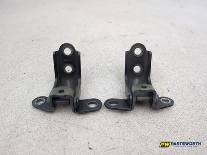 Hyundai Ix35 Style 2wd Crdi Front Door Hinge Pair Lh Passenger Side 2009-2015