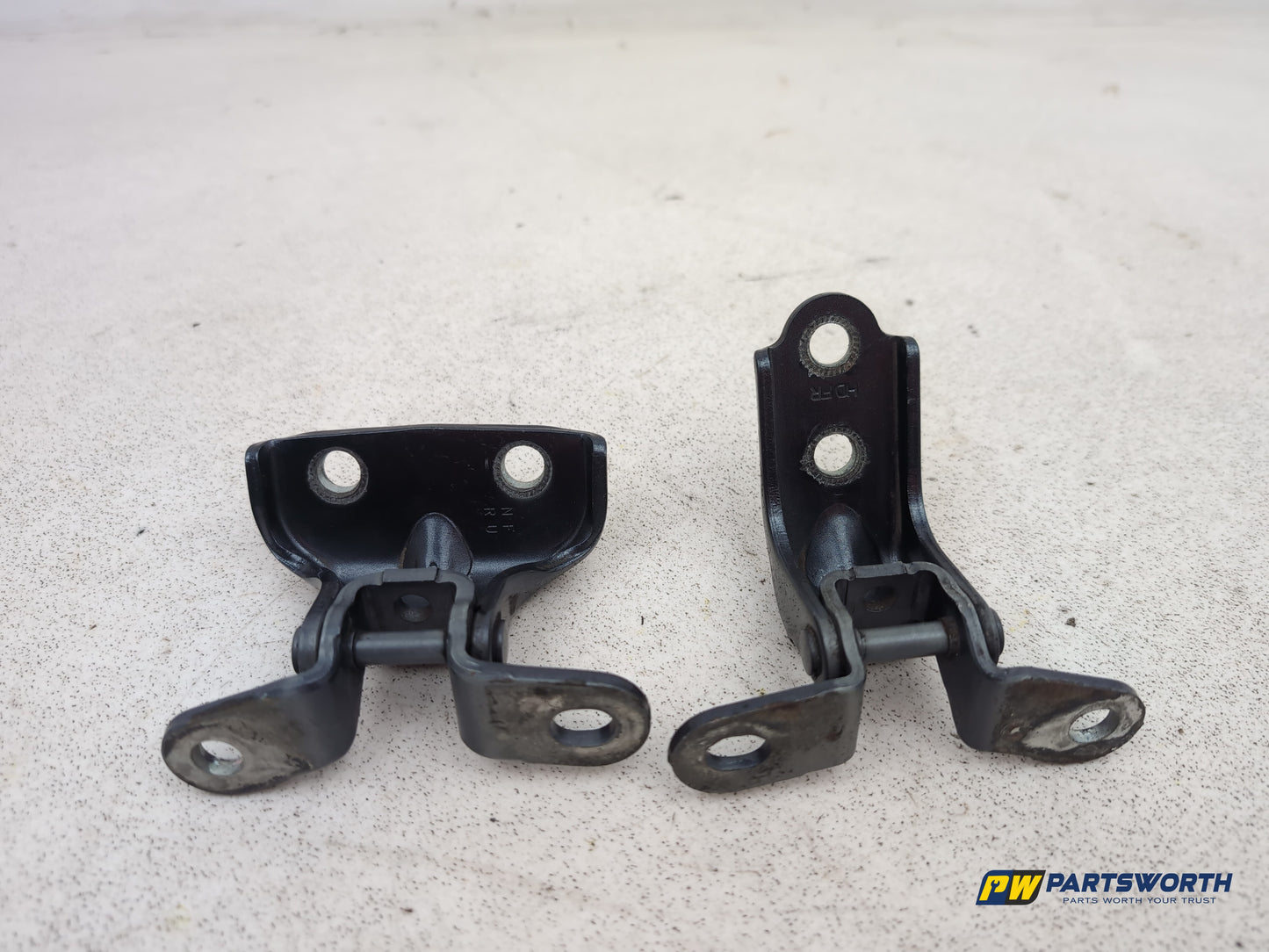 Hyundai Ix35 Style 2wd Crdi 134 Door Back Hinge Rh Right Driver Side 2009-2015
