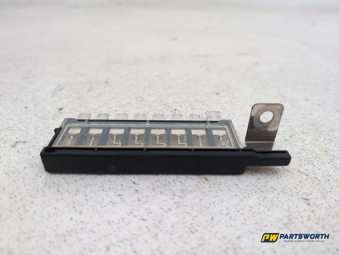 Fuse and Relay Box 1 1