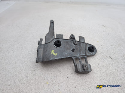 Mercedes-Benz C250 Amg Sport Ed125 Cdi Air Filter Box Holder Bracket A6510902241