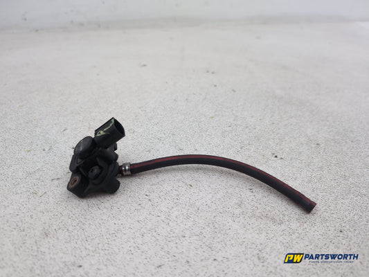 Mercedes-Benz C250 Amg Sport Ed125 Cdi Pressure Sensor A0071530028 2015-2021