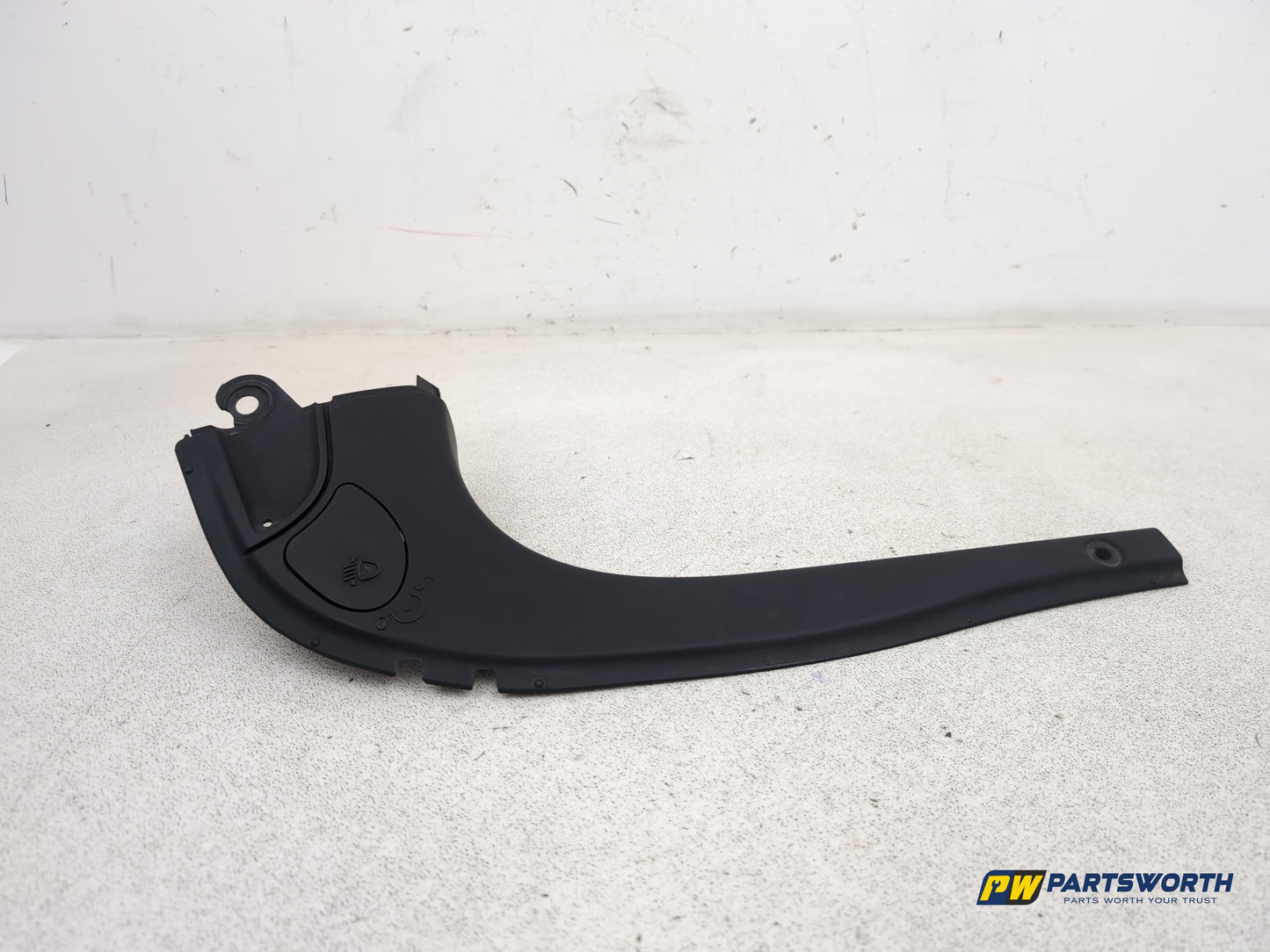 Porsche Cayenne Tiptronic S Engine Cover Panel Trim Driver Side 7l5805286