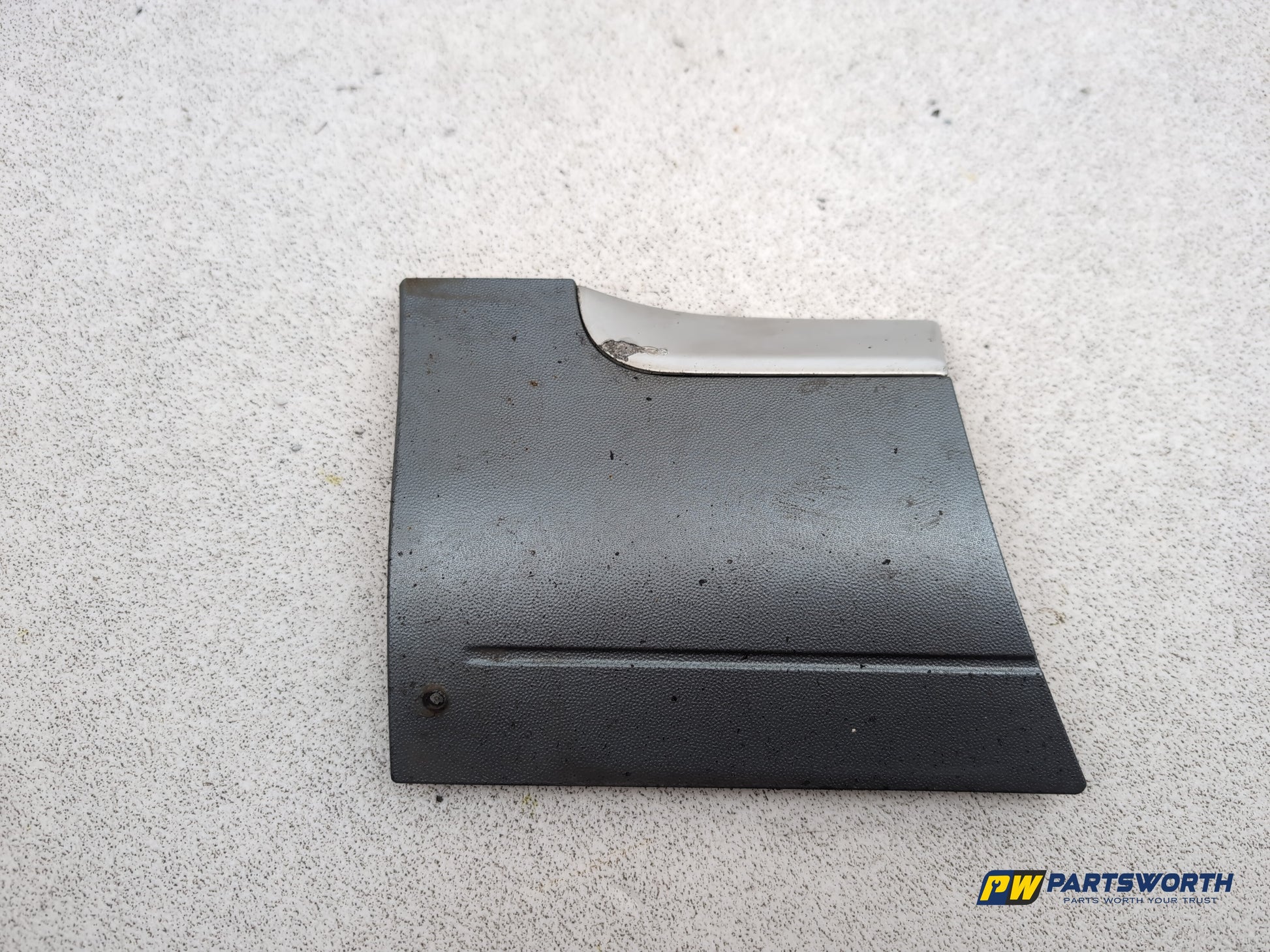 Porsche Cayenne Tiptronic S Wing Trim Cover Panel Front Right Driver 7l5854959