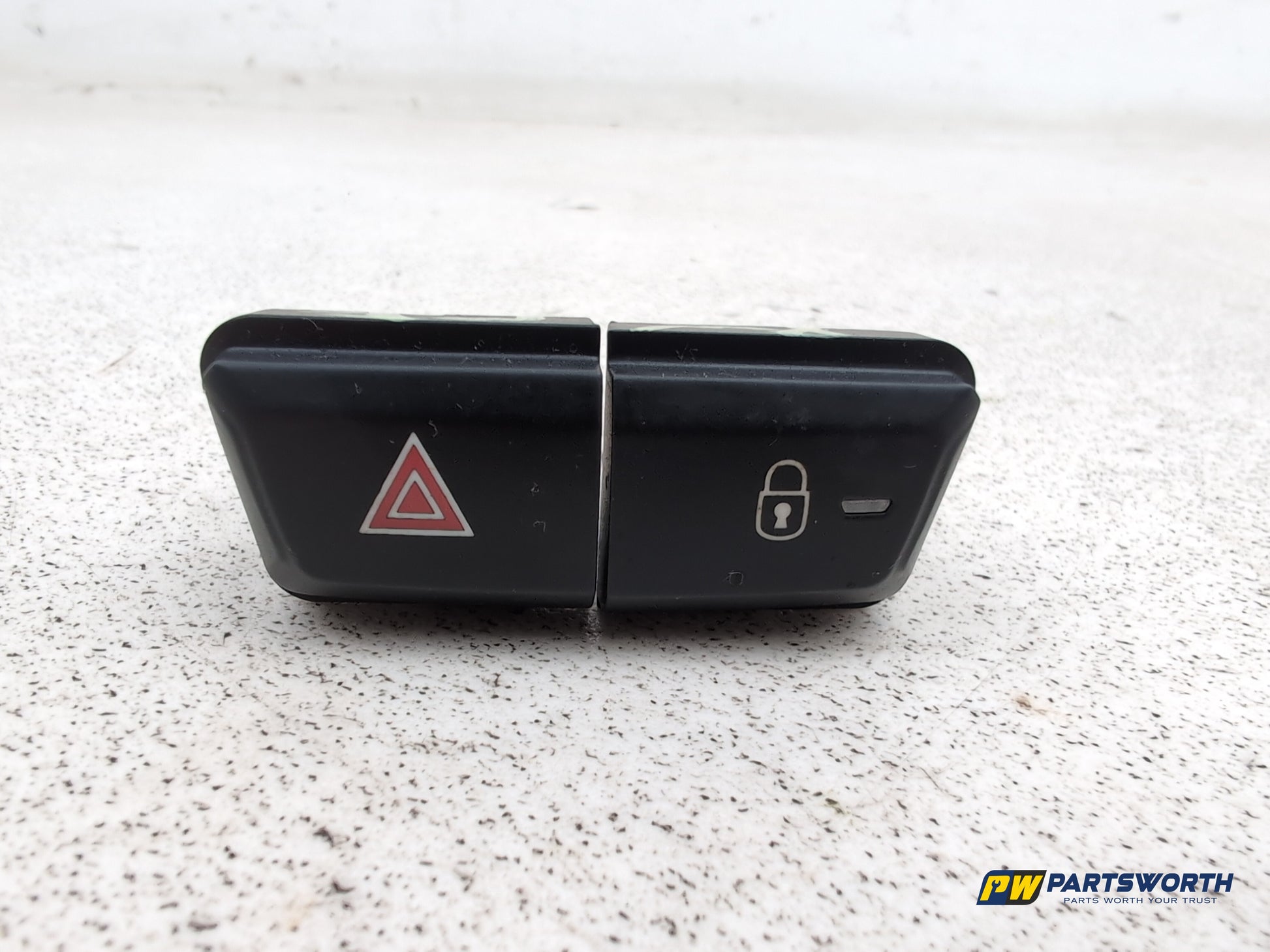 Peugeot 208 Active Child Lock And Hazzard Light Switch 96750883zd 2012-2019