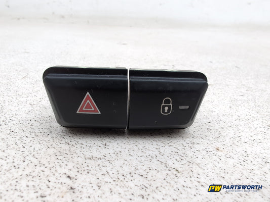 Peugeot 208 Active Child Lock And Hazzard Light Switch 96750883zd 2012-2019