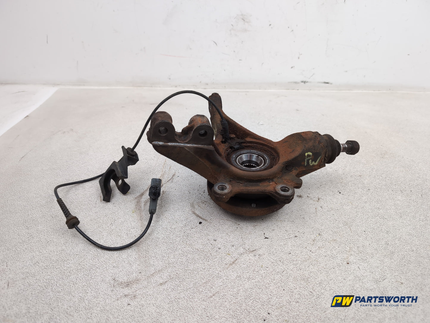 Citroen C4 Vtr+ Hdi Wheel Hub Front Rh Driver Side 2010-2013