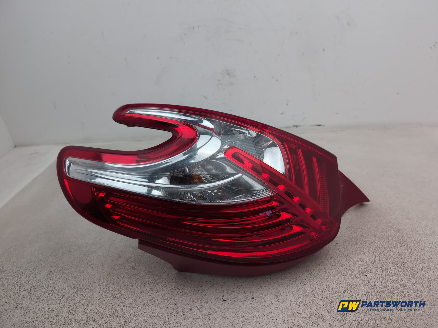 Peugeot 208 Active Lamp Assembly Rear Rh Driver Side 2012-2019