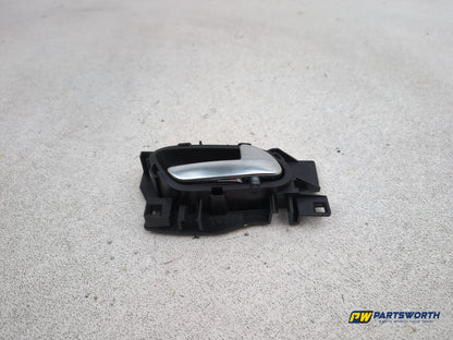 Peugeot 208 Active Door Handle Inner Release Rear Rh Driver Side 96555516vv
