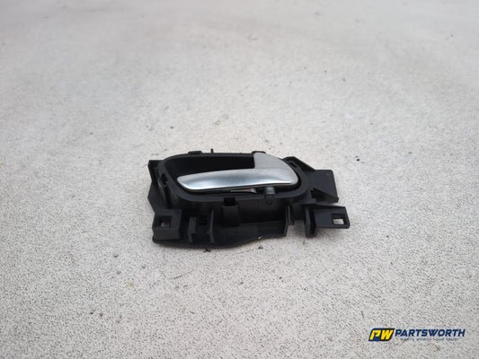 Peugeot 208 Active Door Handle Inner Release Rear Rh Driver Side 96555516vv