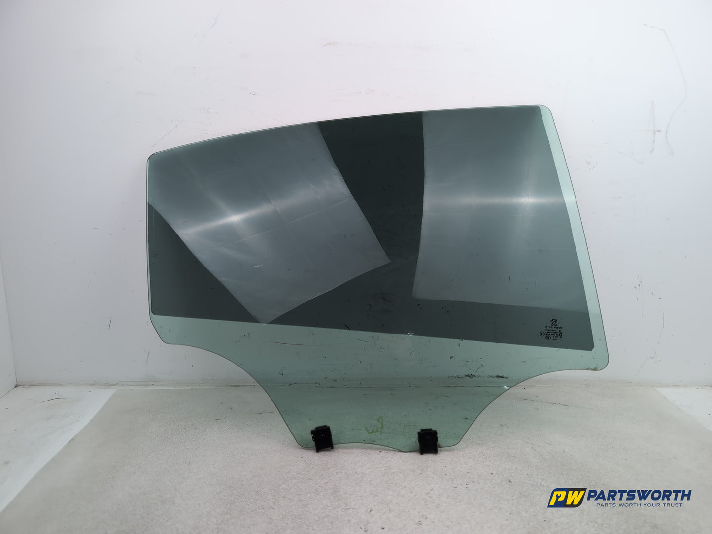 Peugeot 208 Active Door Glass Tinted Rear Rh Driver Side 2012-2019