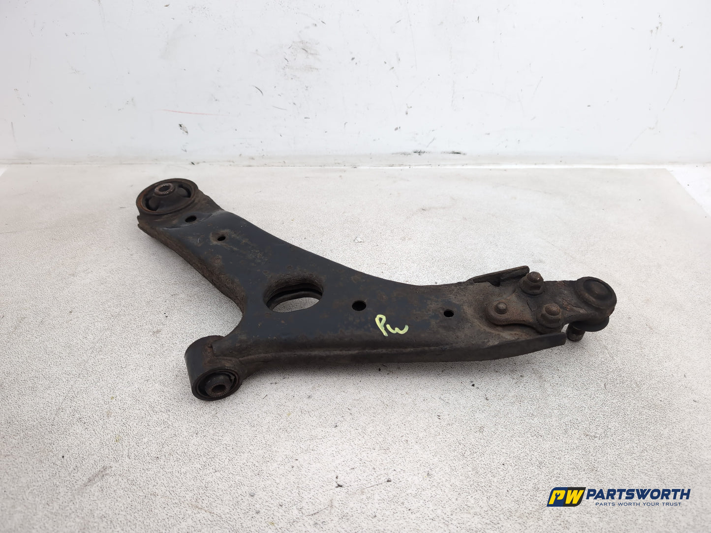 Hyundai Ix35 Style 2wd Crdi Suspension Arm Front Lower Wishbone Rh Driver Side