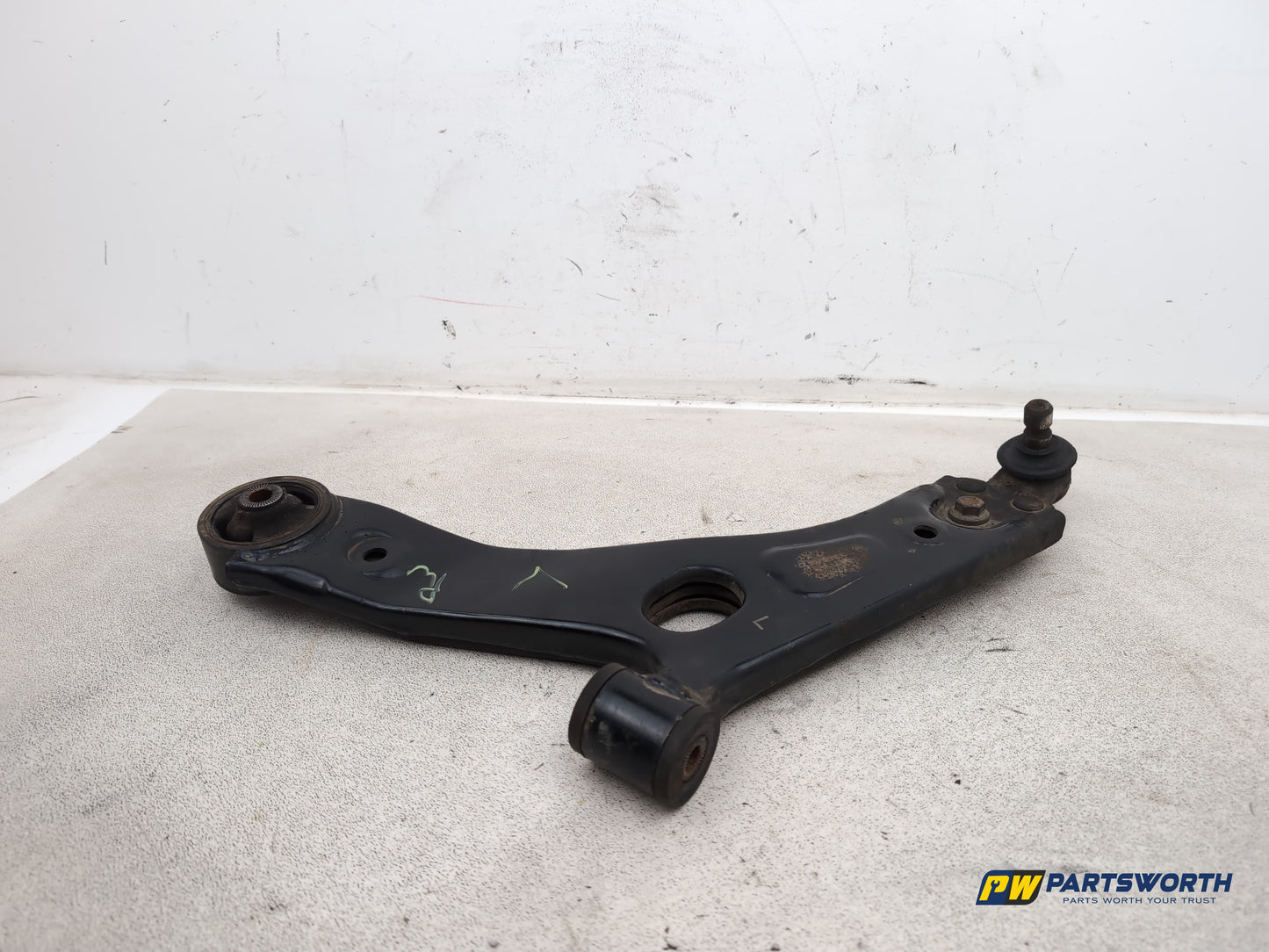 Hyundai Ix35 Style 2wd Suspension Arm Front Lower Wishbone Lh Passenger Side - photo 6