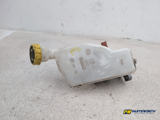 Brake Master Cylinder Assembly 1