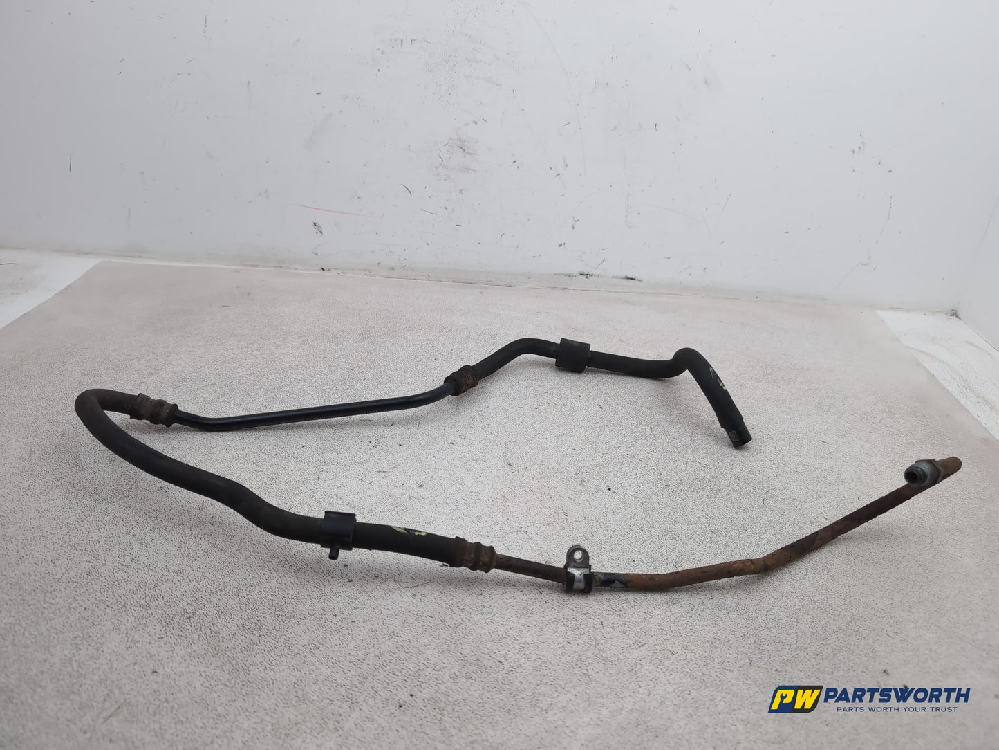 Porsche Cayenne Tiptronic S Power Steering Pipe 2003-2010