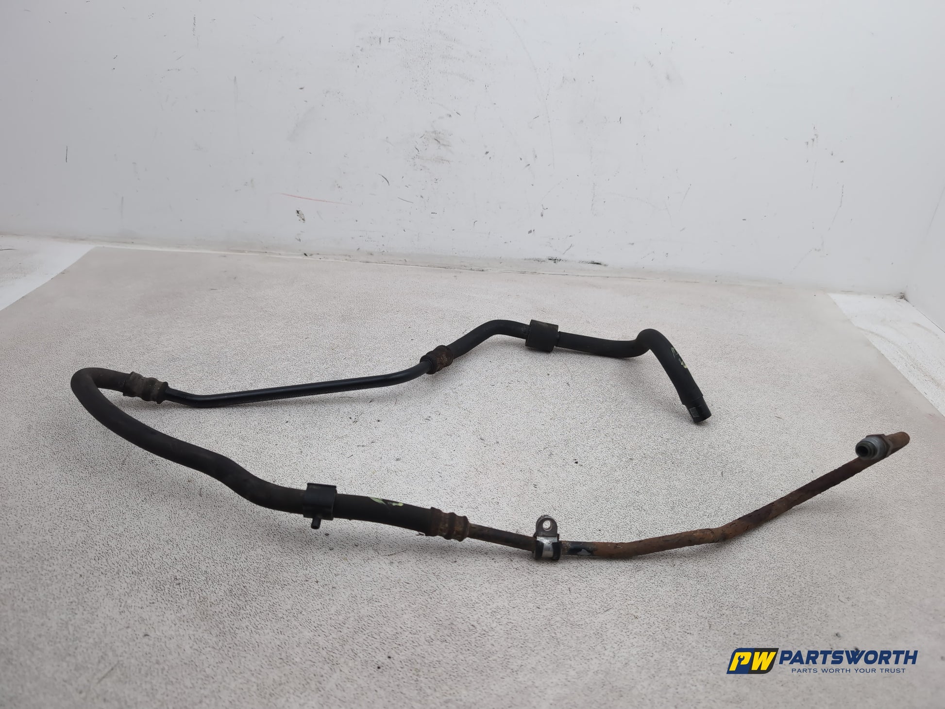 Porsche Cayenne Tiptronic S Power Steering Pipe 2003-2010