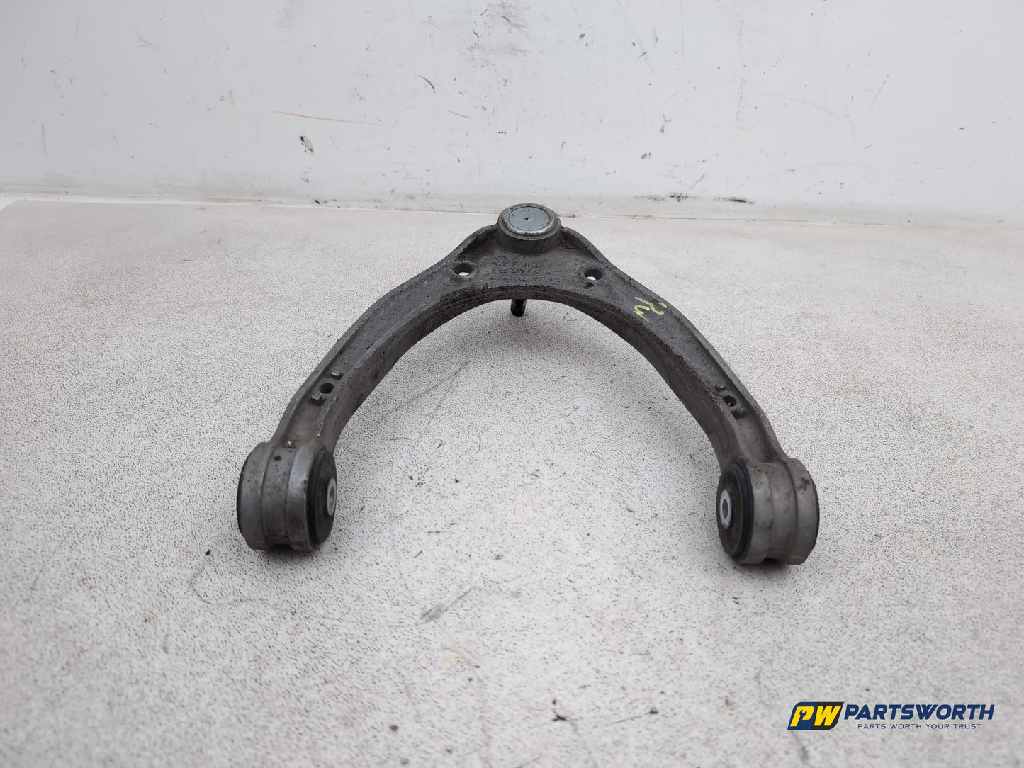 Porsche Cayenne Tiptronic S Suspension Arm Front Upper Wishbone 7l0407047a
