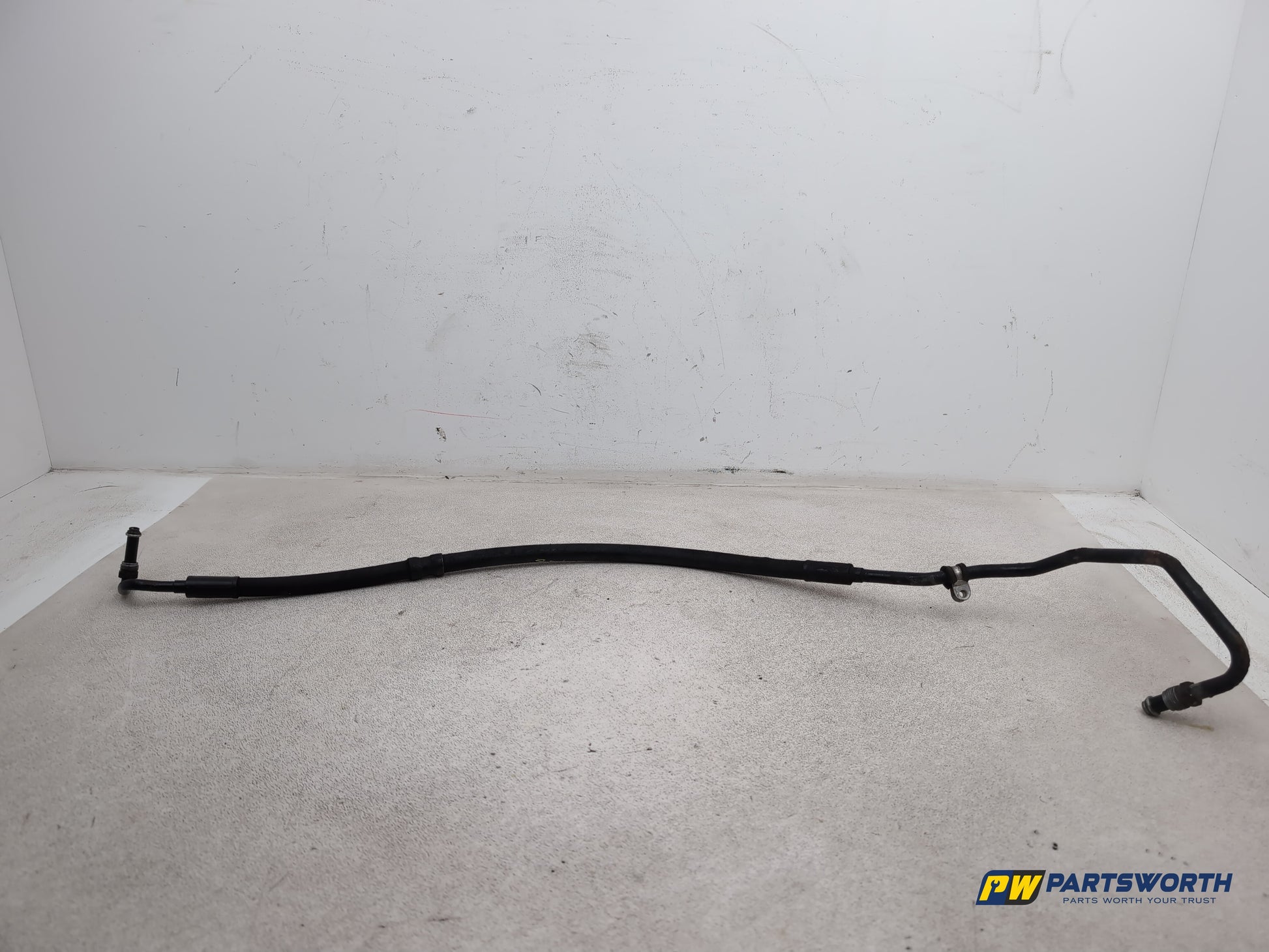 Porsche Cayenne Tiptronic S Power Steering Oil Carrier Return Line 2003-2010