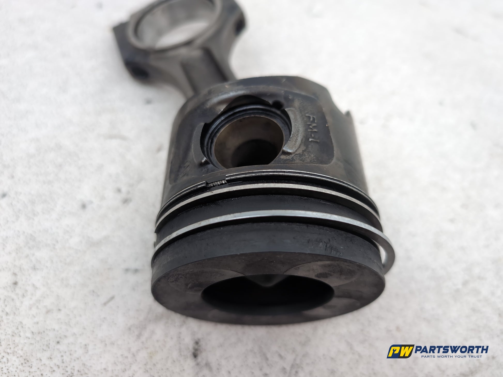 Bmw 1 3 5 Series Piston & Conrod 2.0l Diesel N47d20a 2008-2012 - photo 4