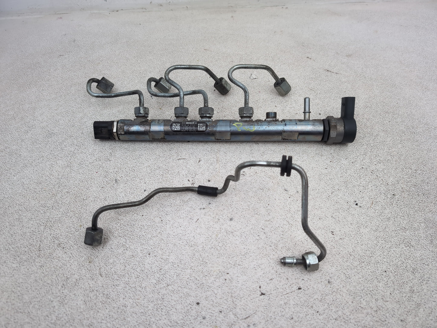 Fuel Rail 7