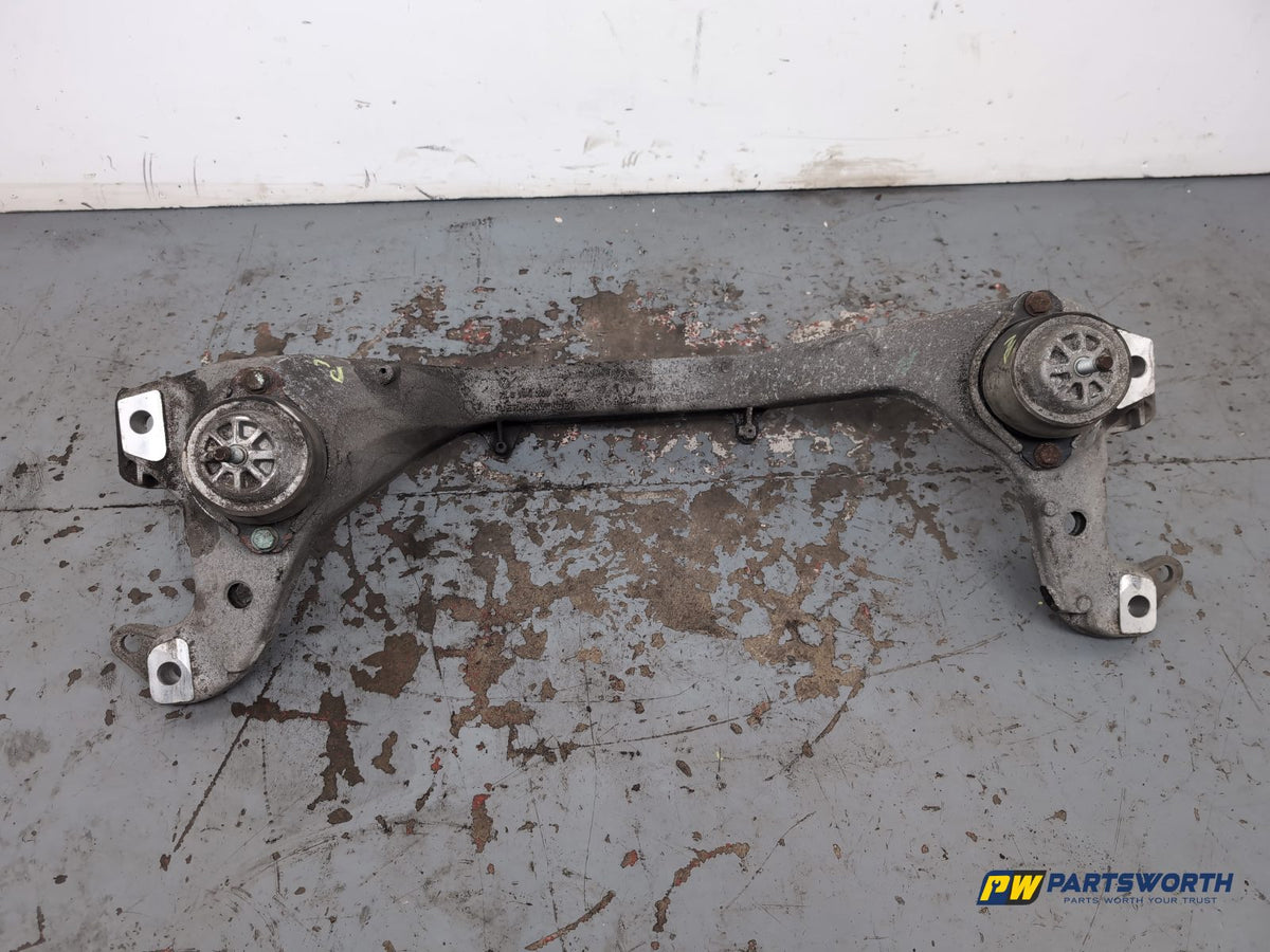 Engine Mounting Bracket 1