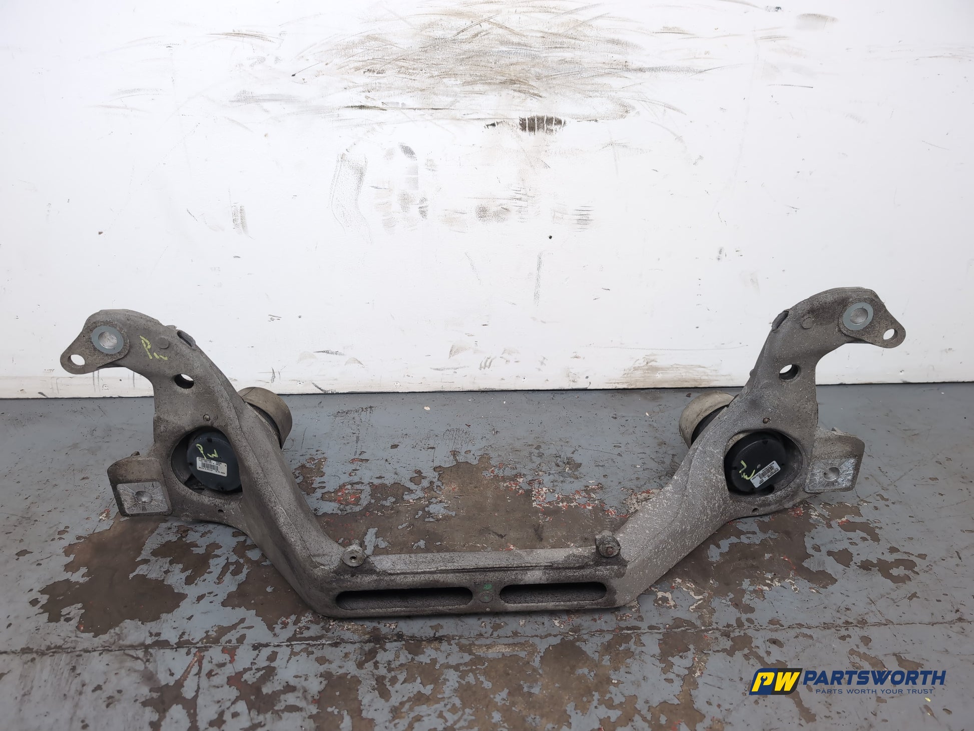 Engine Mounting Bracket 7