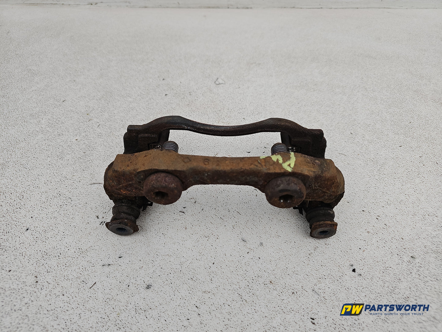 Citroen C3 Edition Puretech Brake Front Caliper Support Rh Driver Side 2009-2016