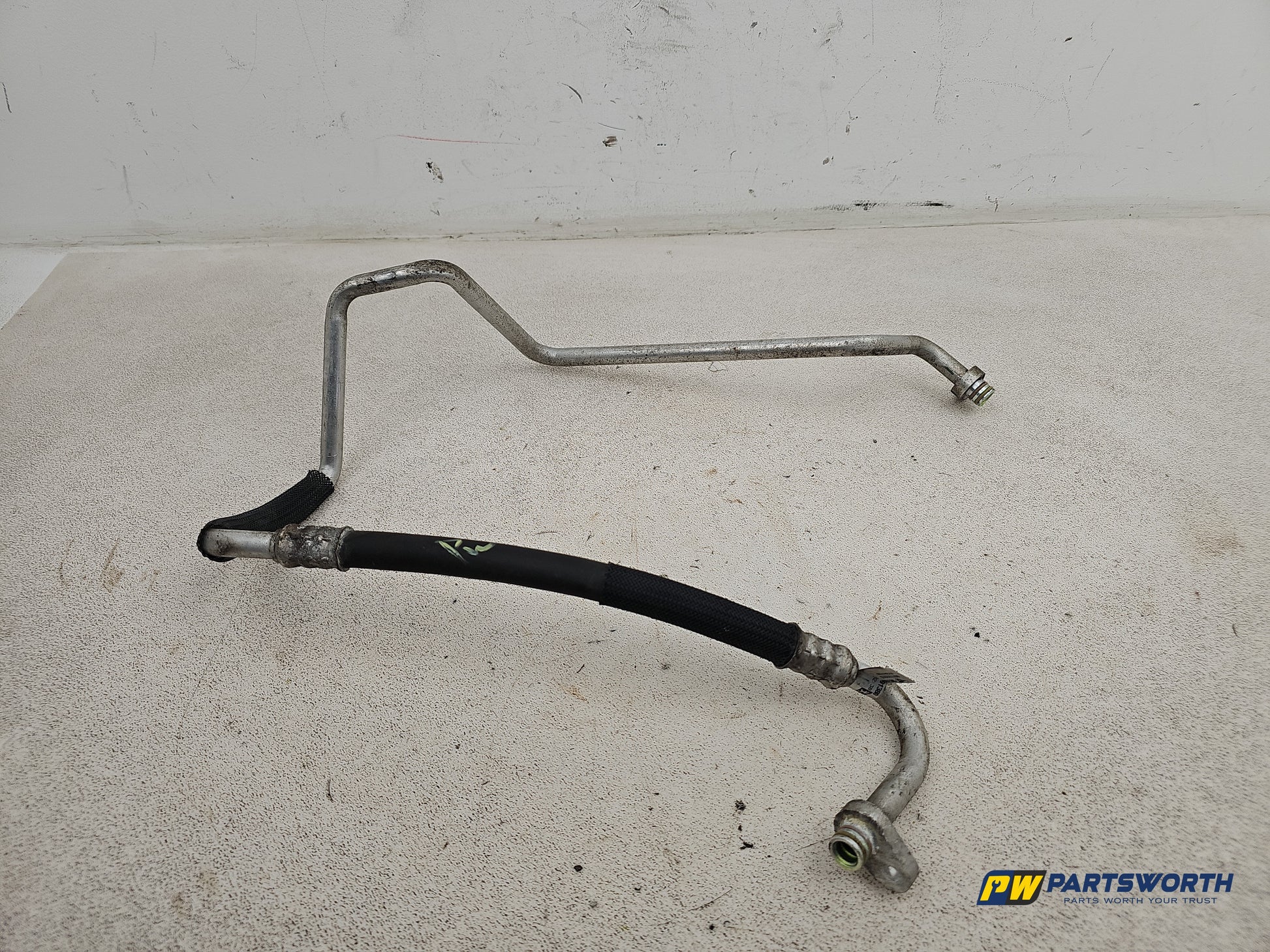 Peugeot 208 Active Air Conditioning Pipe 9670091380 2012-2019