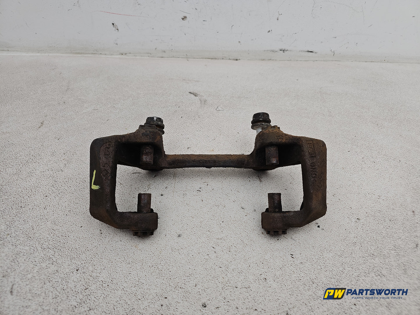 Audi A6 Se Tdi Brake Caliper Front Support Lh Passenger Side 2011-2018