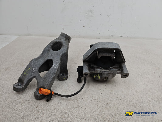 Engine Mounting Bracket 1