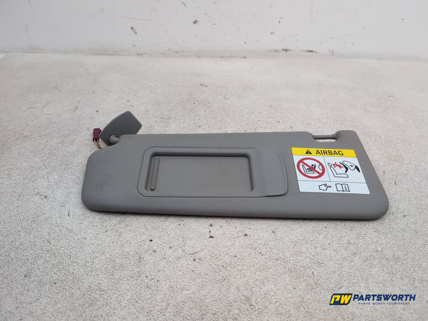 Bmw 520d Se Sun Visor Lh Passenger Side 2013-2015