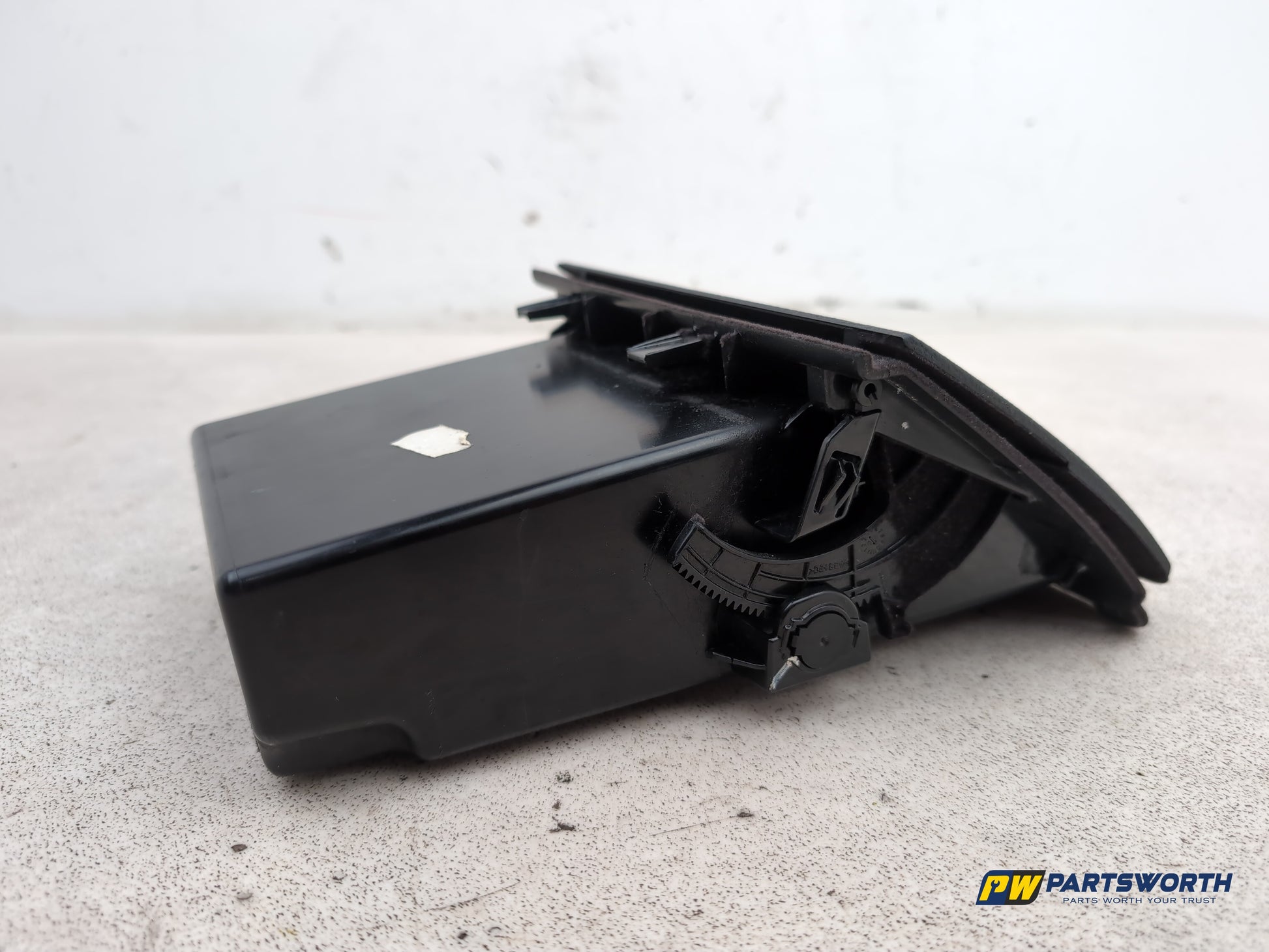 Bmw 520d Se Glove Compartment Assembly 9166699 2013-2015 - photo 7