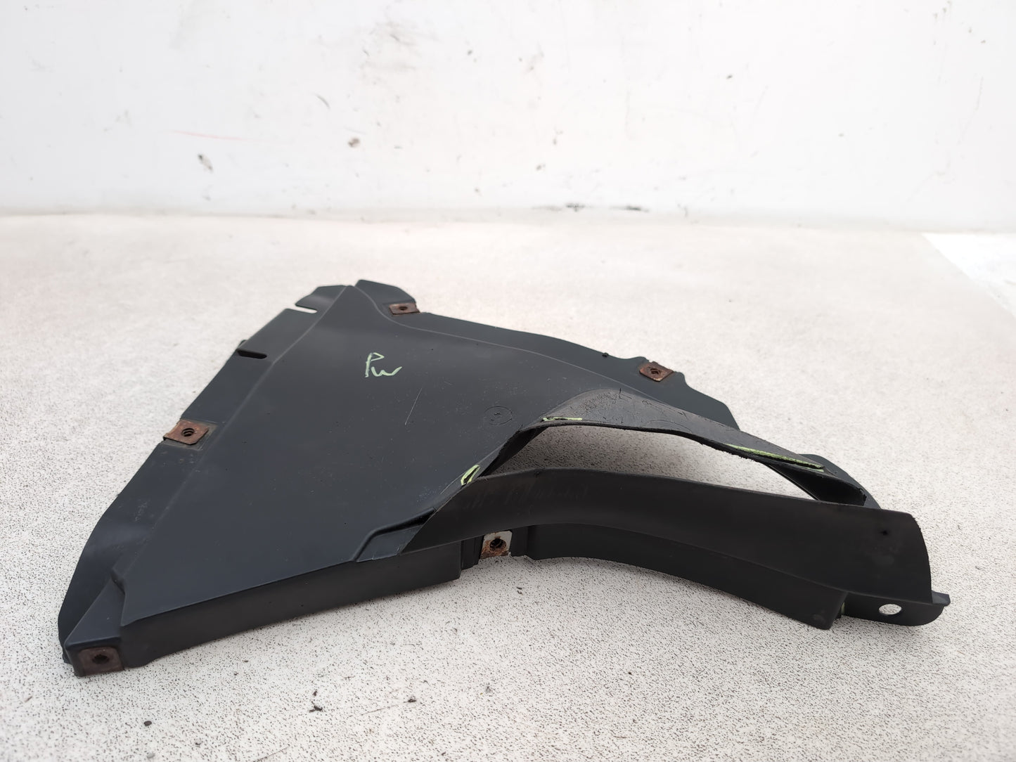 Moulding Wheel Arch Front LH 7